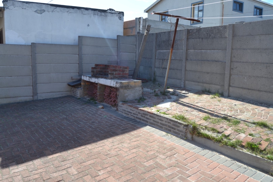 3 Bedroom Property for Sale in Mandalay Western Cape